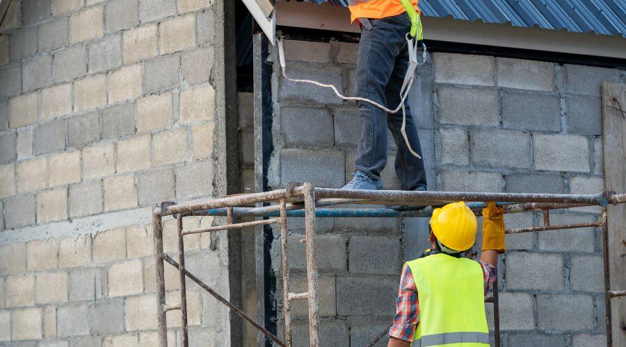 Expert Emergency Roof Repairs services in Polk City, IA